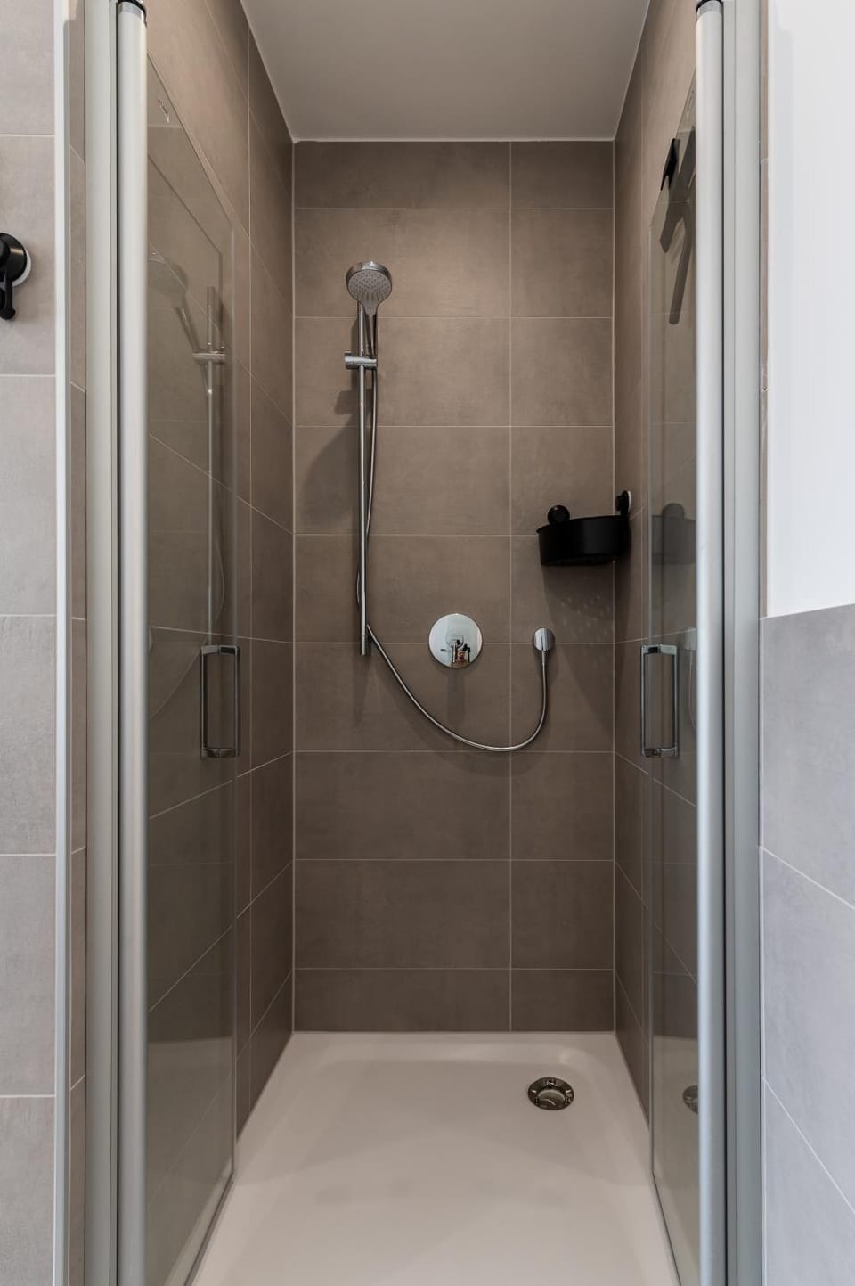 Bathroom, Living room