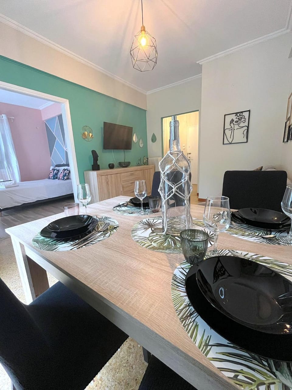 Living room, Seating area, Dining area