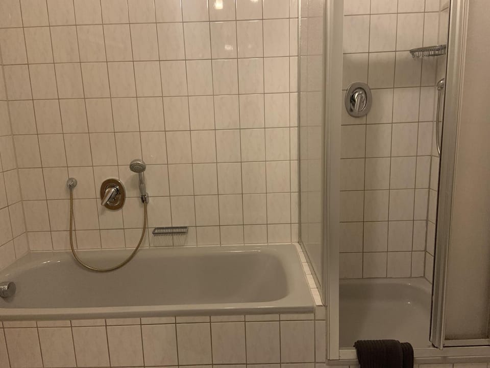 Shower, Bathroom, Bath