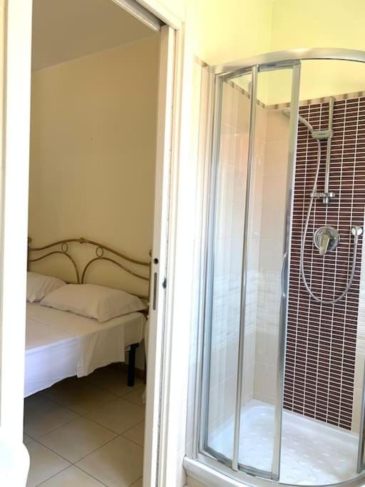 Bathroom, Photo of the whole room