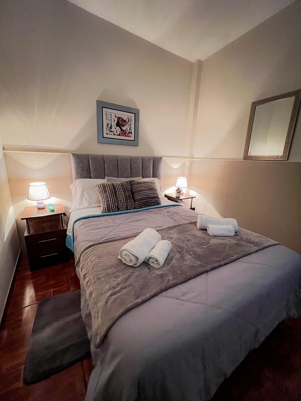 Bed, Photo of the whole room, Bedroom, towels