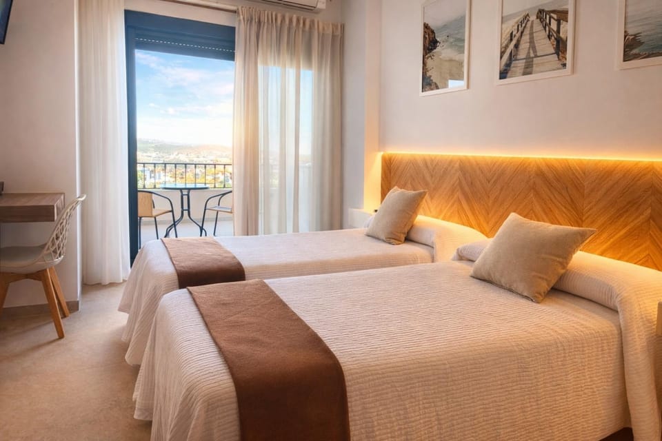 Restaurant/places to eat, Bed, Photo of the whole room, Bedroom, Supermarket/grocery shop