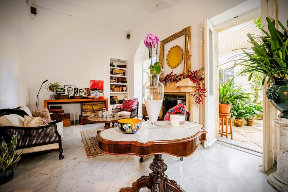 Living room, Internal: Not applicable to any particular room