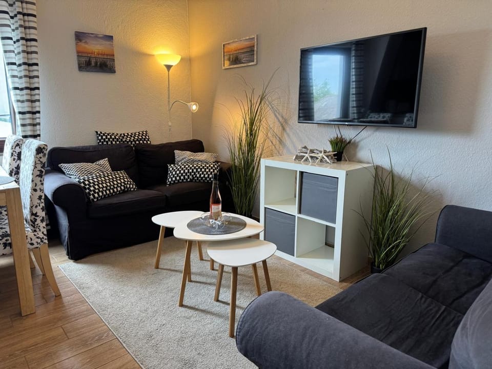 TV and multimedia, Seating area