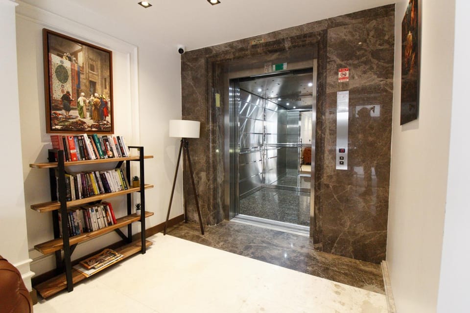 elevator