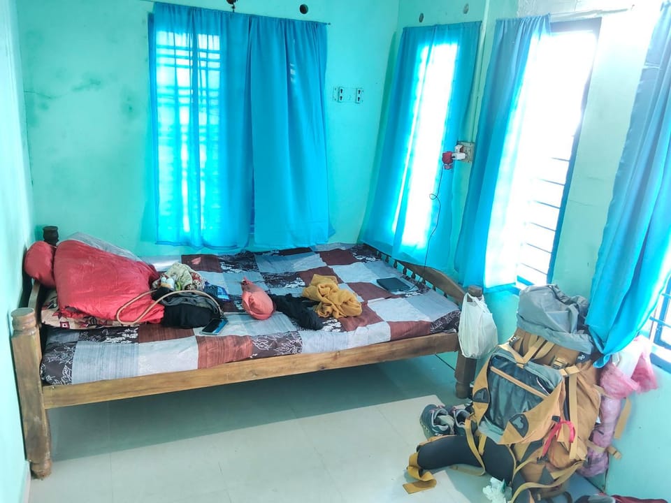 Birdwatching and kaya king Hostel in Alappuzha