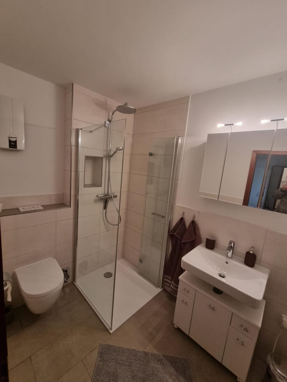 Shower, Toilet, Bathroom