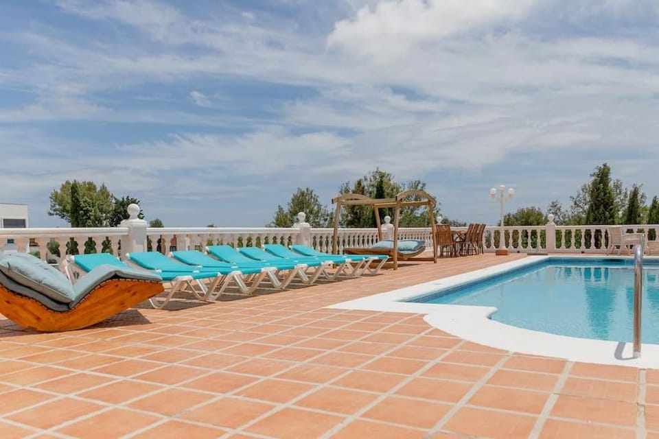 Casa Estrella - chill beside your private pool Apartment in Axarquía
