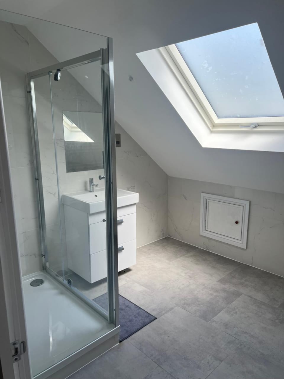 Shower, Bathroom