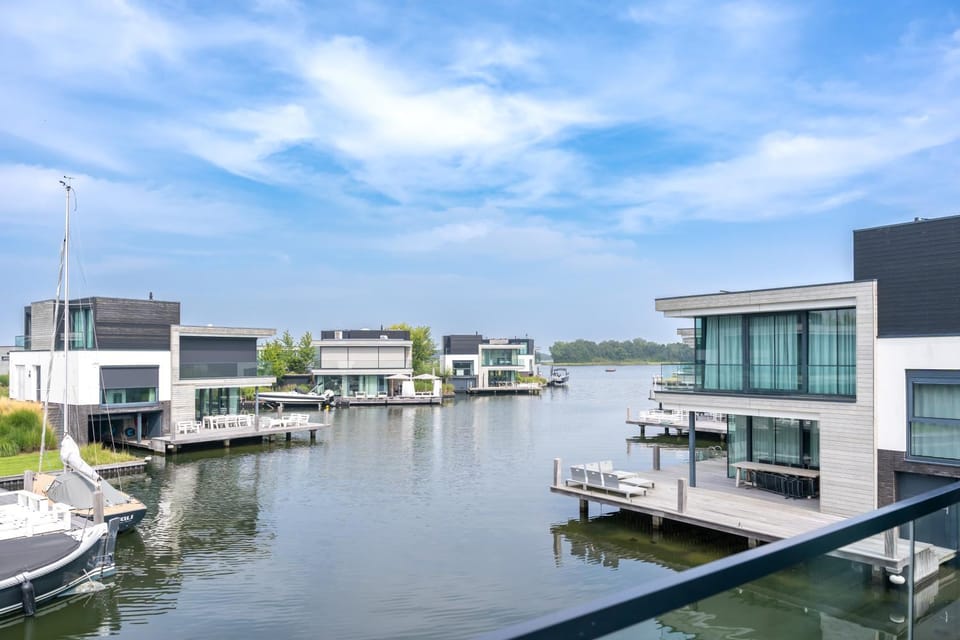 Day, Natural landscape, Lake view