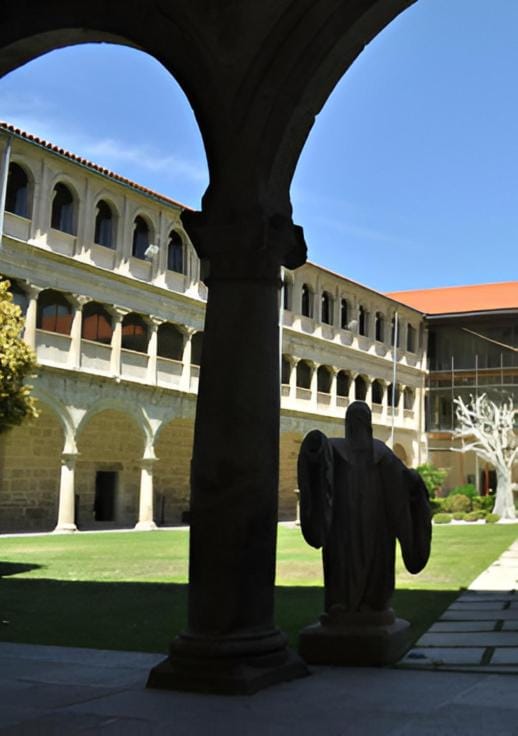 Tierra de Lemos- Apartamentos Turísticos Apartment in Monforte de Lemos