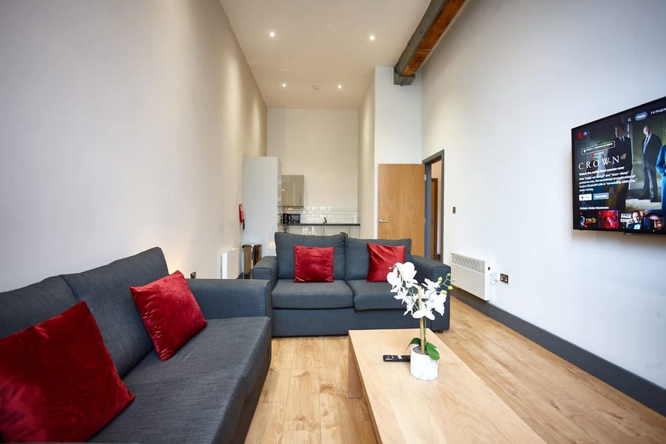 The Peridot Suite Apartment in Manchester