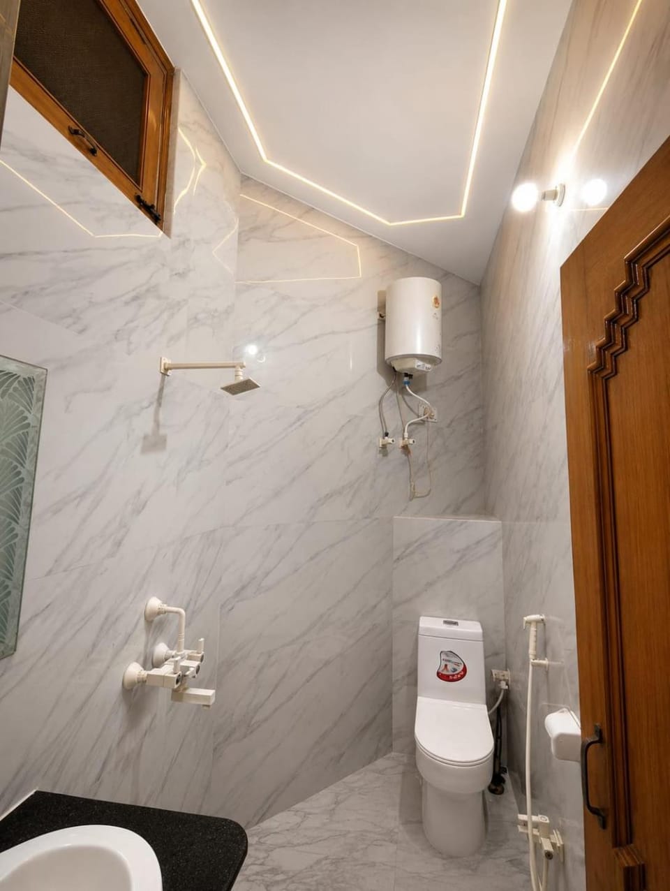 Shower, Toilet, Bathroom