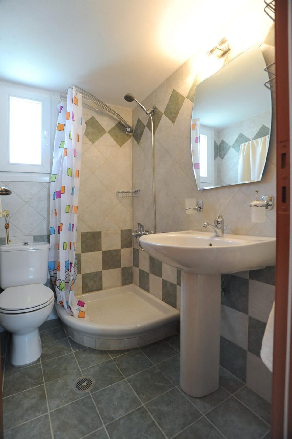 Shower, Toilet, Bathroom