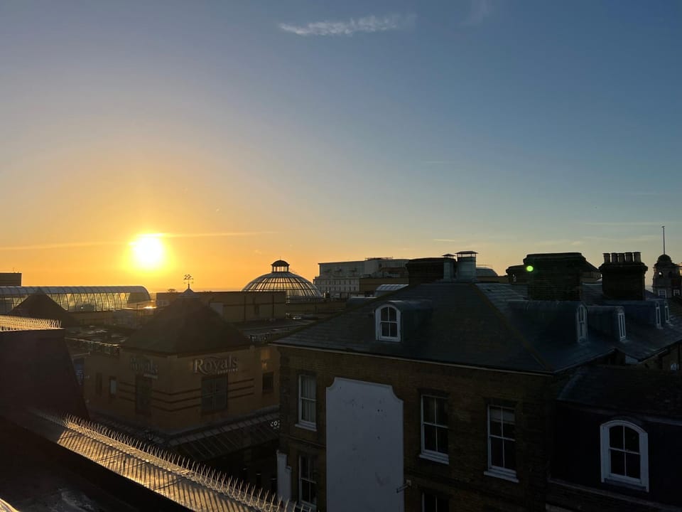 Balcony/Terrace, Entertainment, Sunset