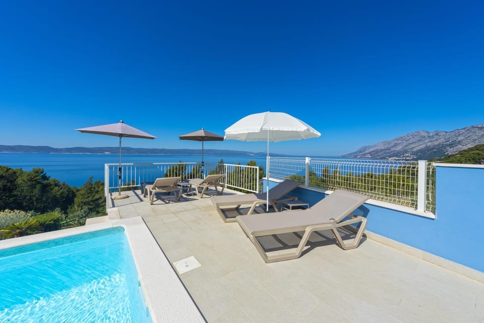 Vineyard oaza-Deluxe Apartments with Swimming pool Apartment in Brela
