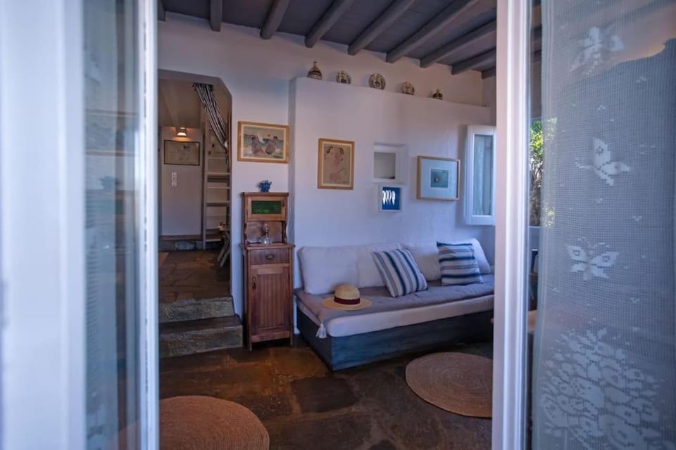 Cosy Bohème retreat with sea views House in Ornos