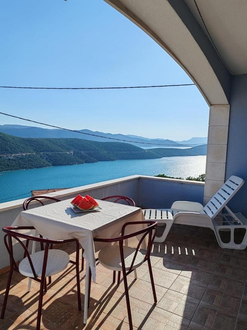 View (from property/room), Balcony/Terrace, Sea view