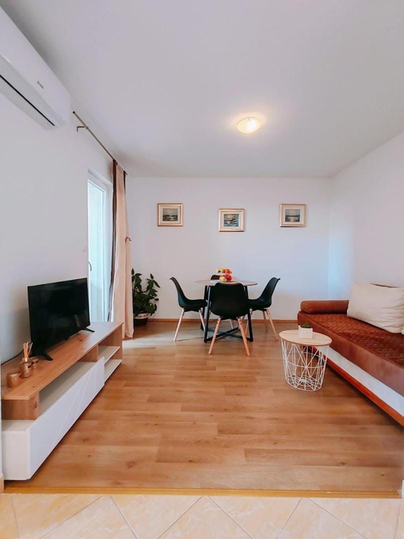 Apartments Amare Bed and Breakfast in Neum