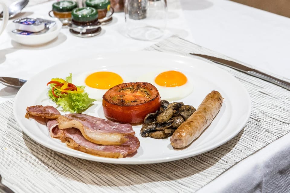 Food close-up, On site, English/Irish breakfast