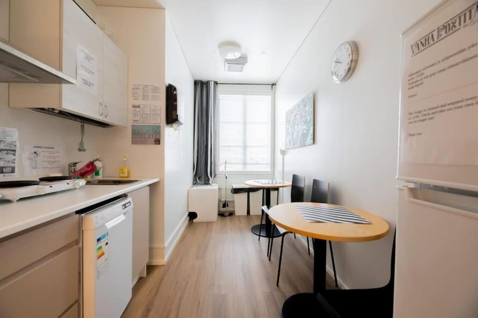 Budget City room Self check-in Vanha Postitalo Apartment in Finland