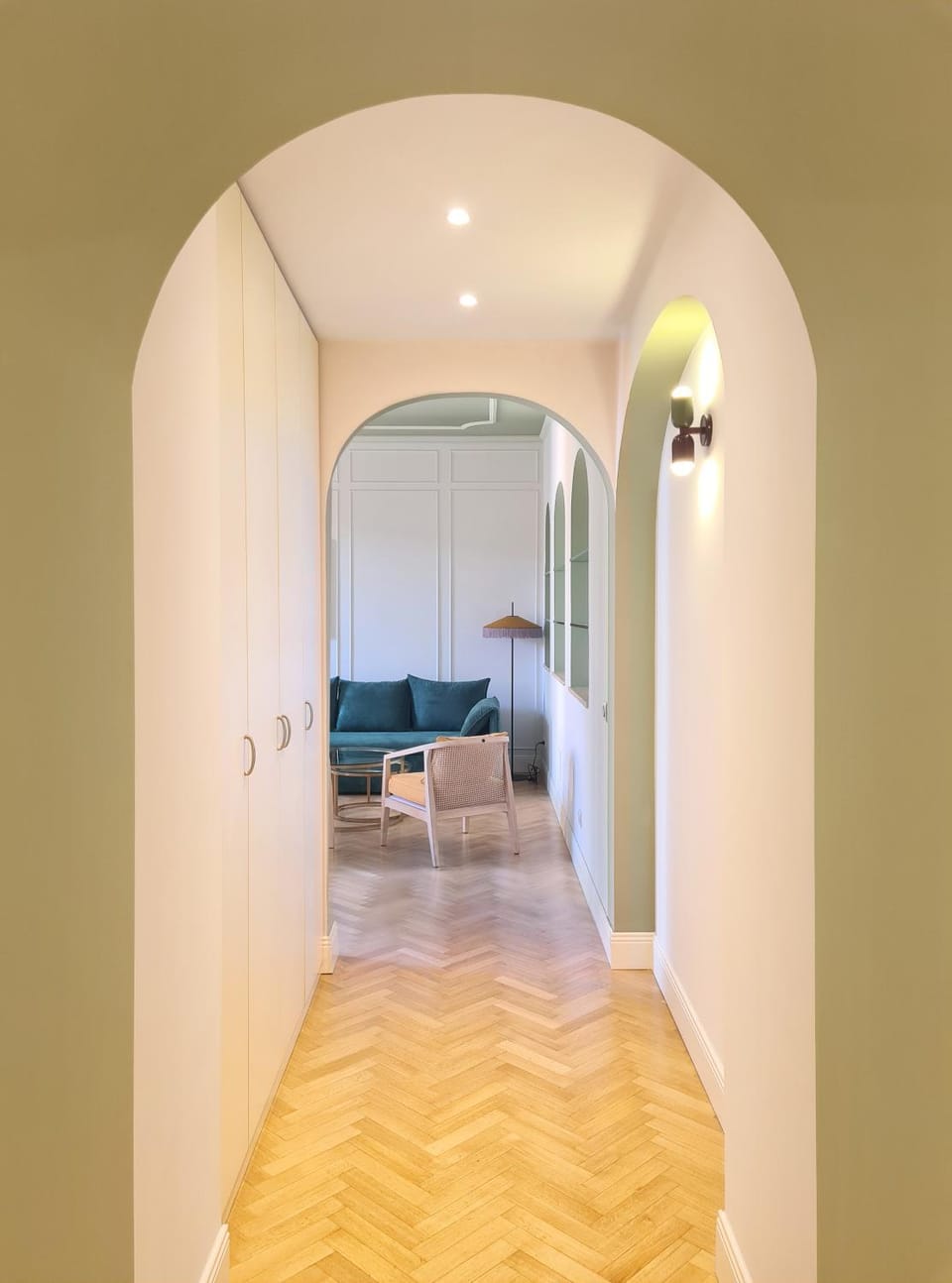 Living room, Photo of the whole room