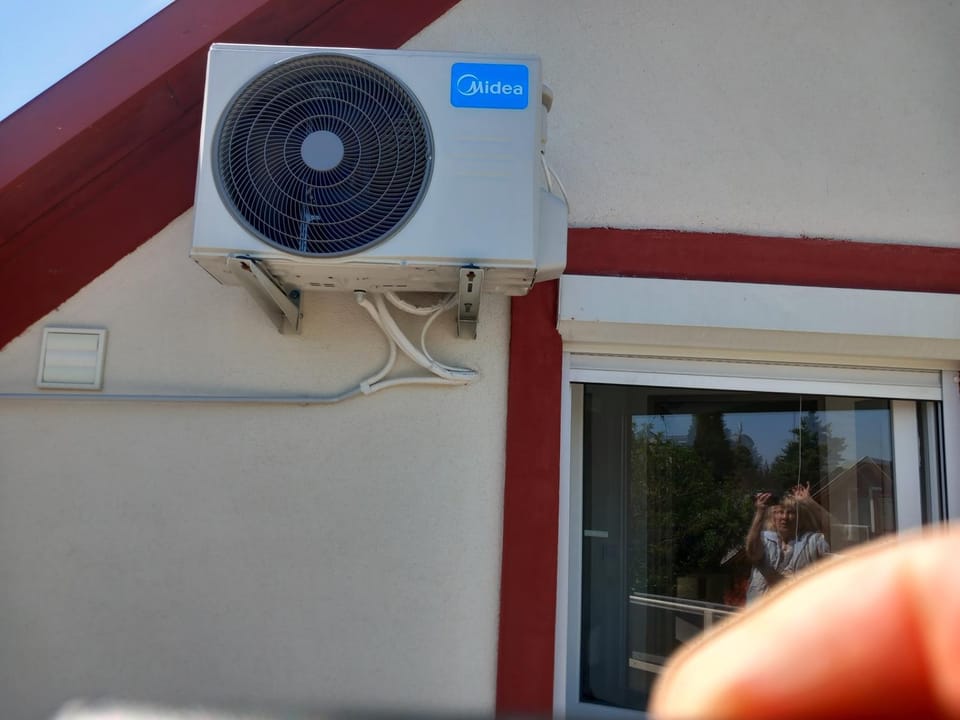 air conditioner