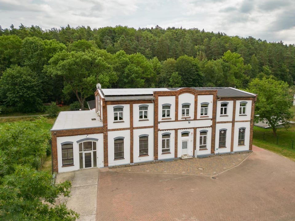 Property building, Natural landscape