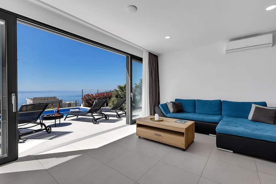Ferienhaus Komplex - Villa David - Makarska Exklusiv Villa in Makarska