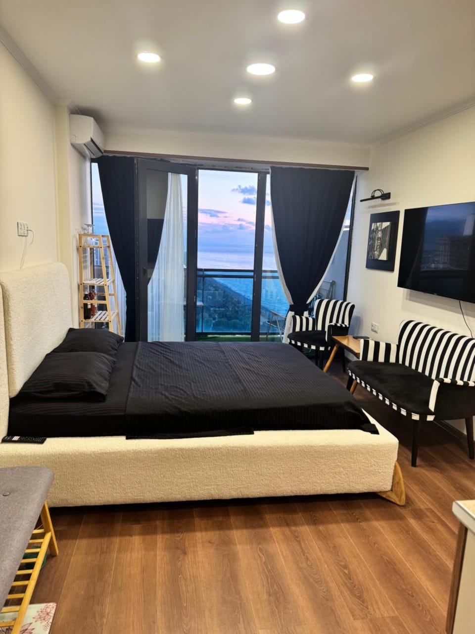 ORBİ BEACH Tower 2318 Apartment in Batumi