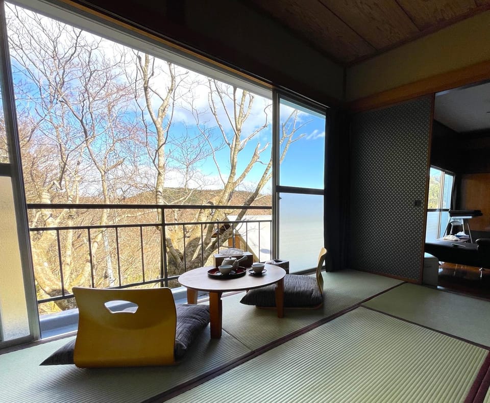 Natural landscape, View (from property/room), Balcony/Terrace, Seating area