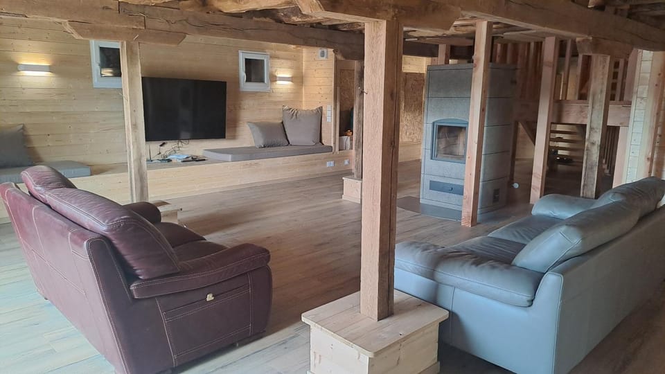 TV and multimedia, Living room