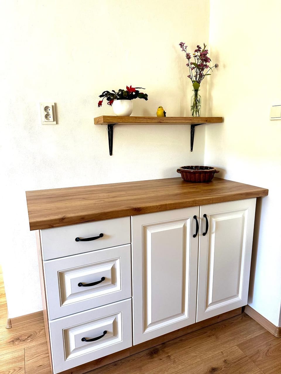 Decorative detail, kitchen