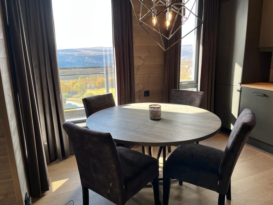 Riddertunets utsikt til Slettefjell Apartment in Innlandet