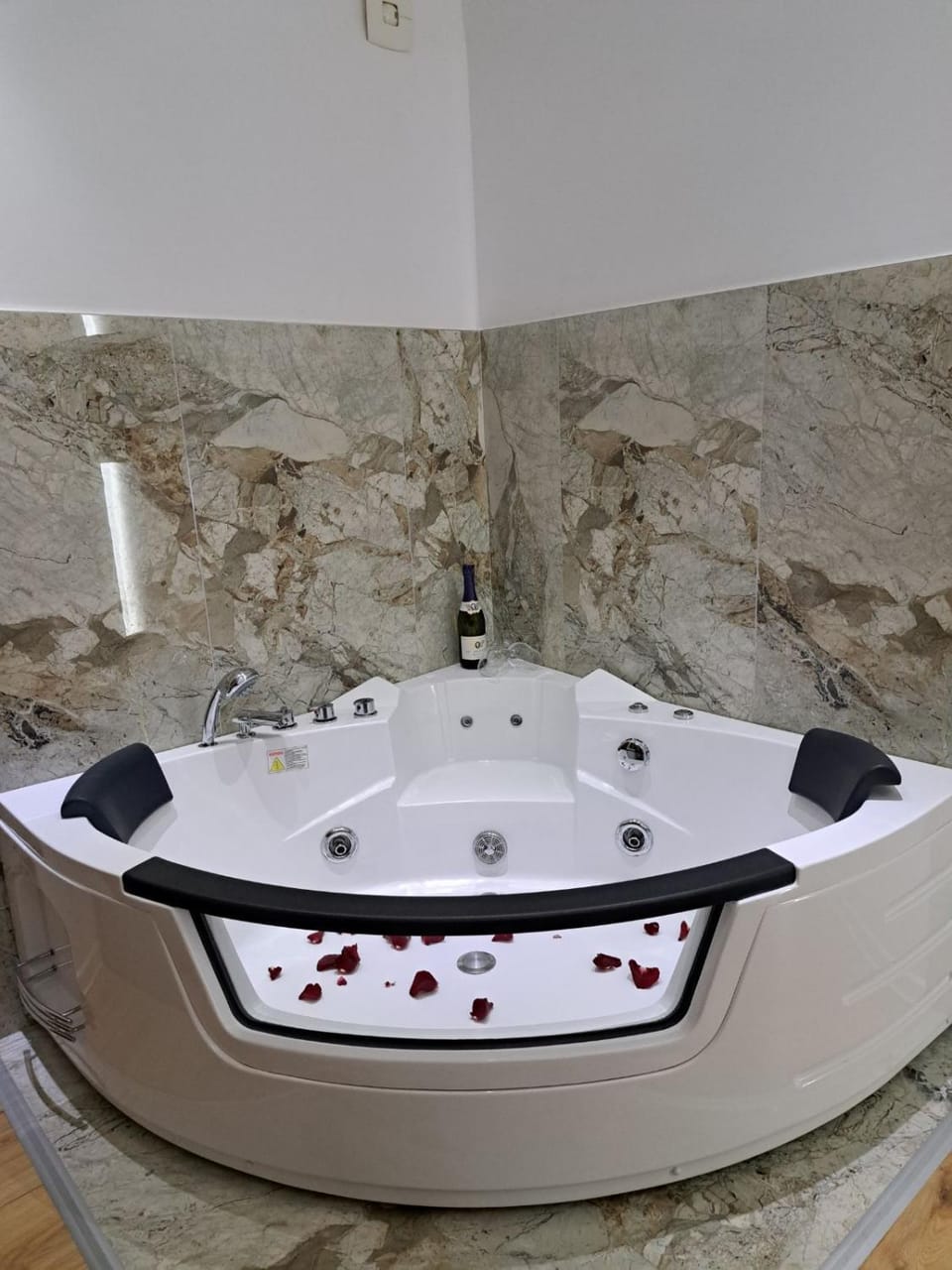 Hot Tub, Bathroom, Bath