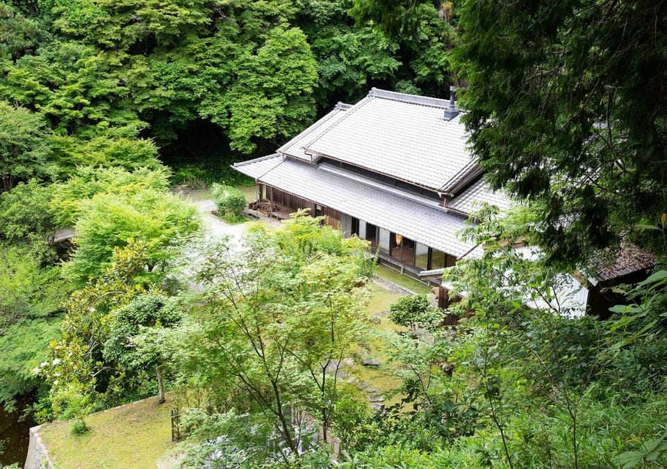 古民家やまおか Nature lodge in Japan