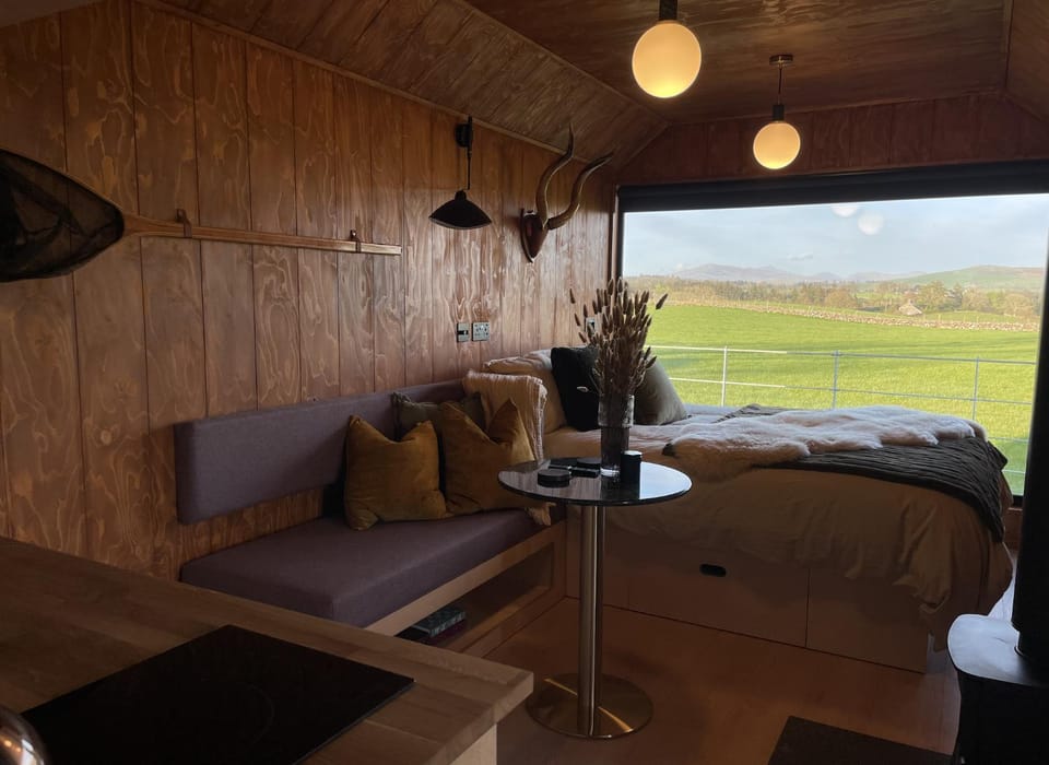 ARA Cabin - Mêl Cabin in Wales