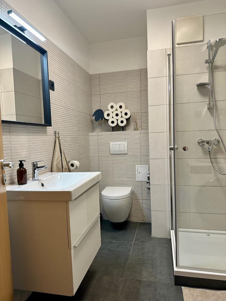 Shower, Bathroom