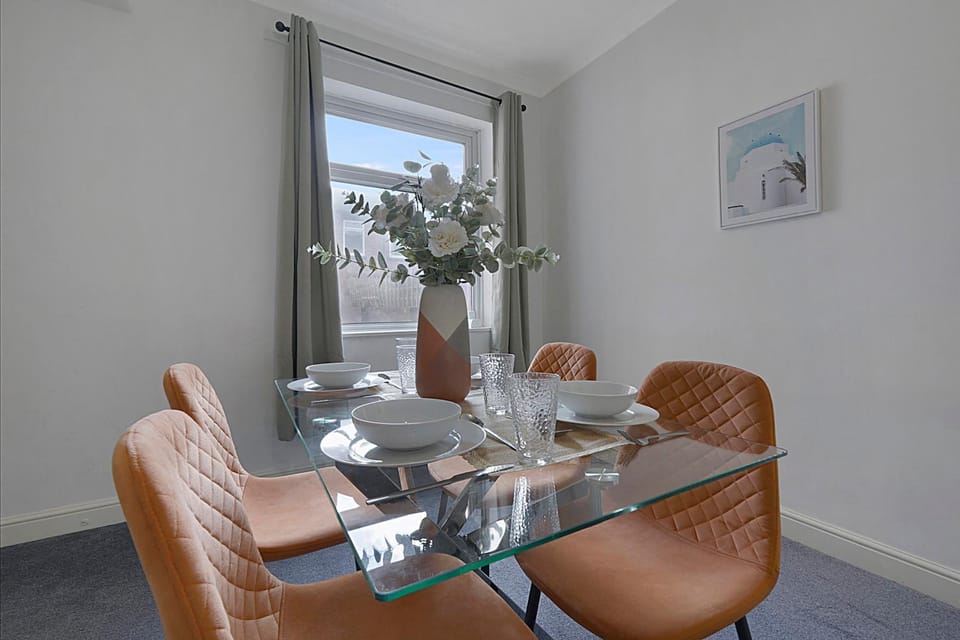 Your Second Home Apartment in England