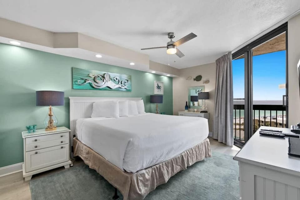 SunDestin Resort Unit 1018 House in Destin