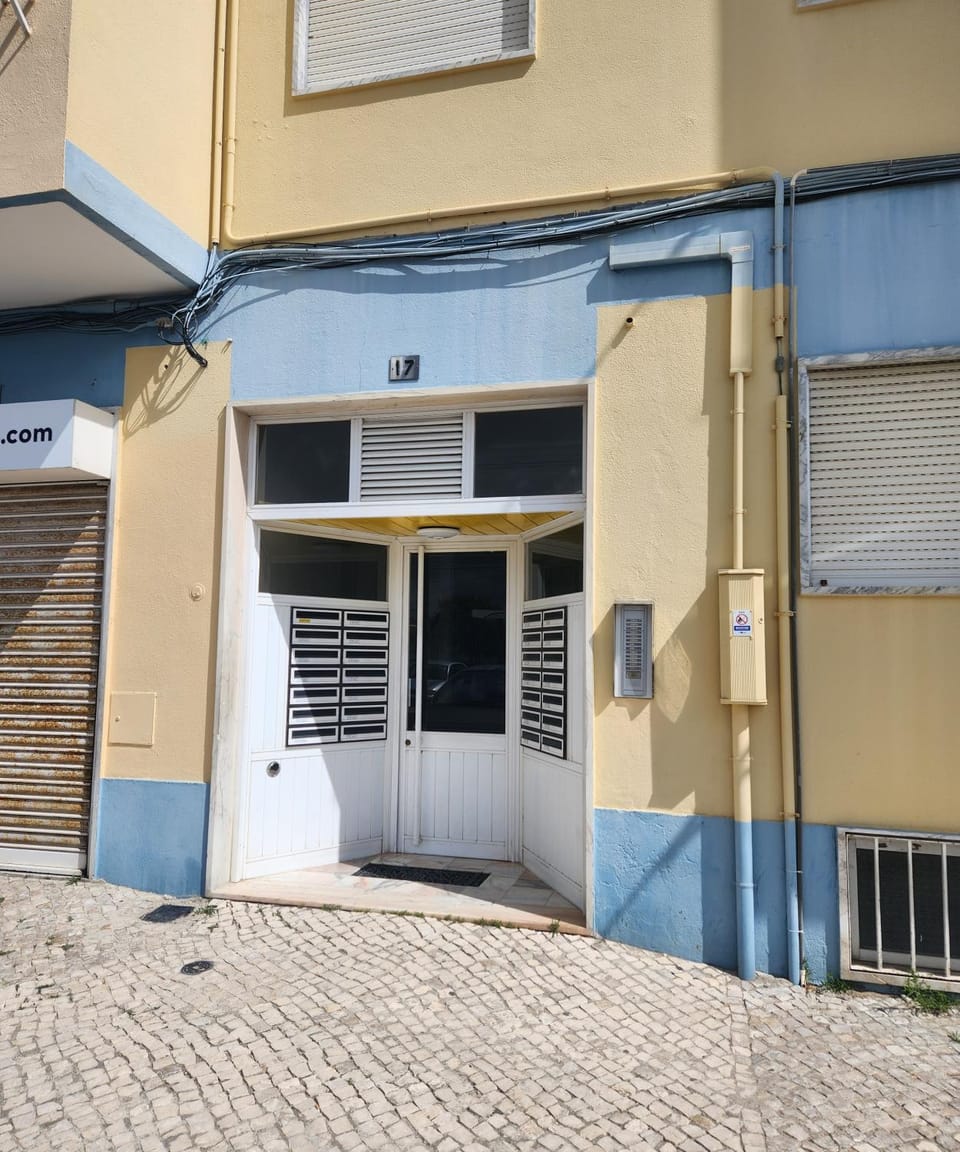 Property building, Facade/entrance