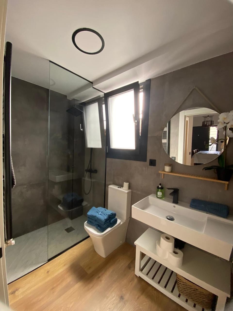 Shower, Bathroom