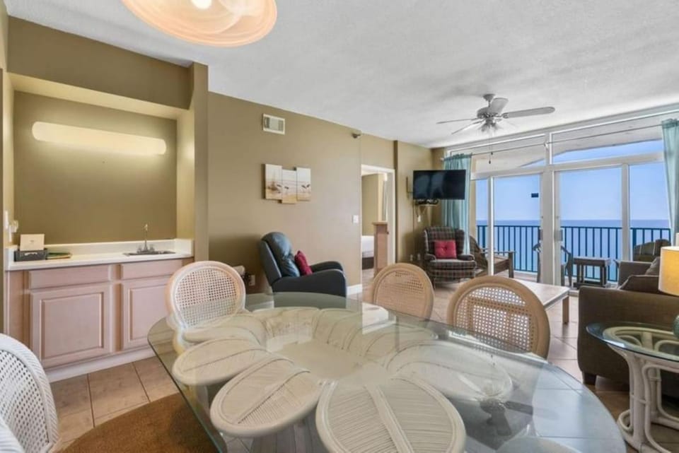 Jade East Towers 1830 House in Destin