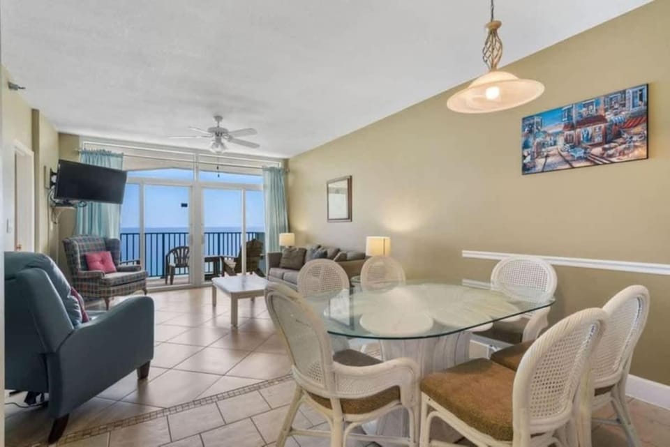 Jade East Towers 1830 House in Destin