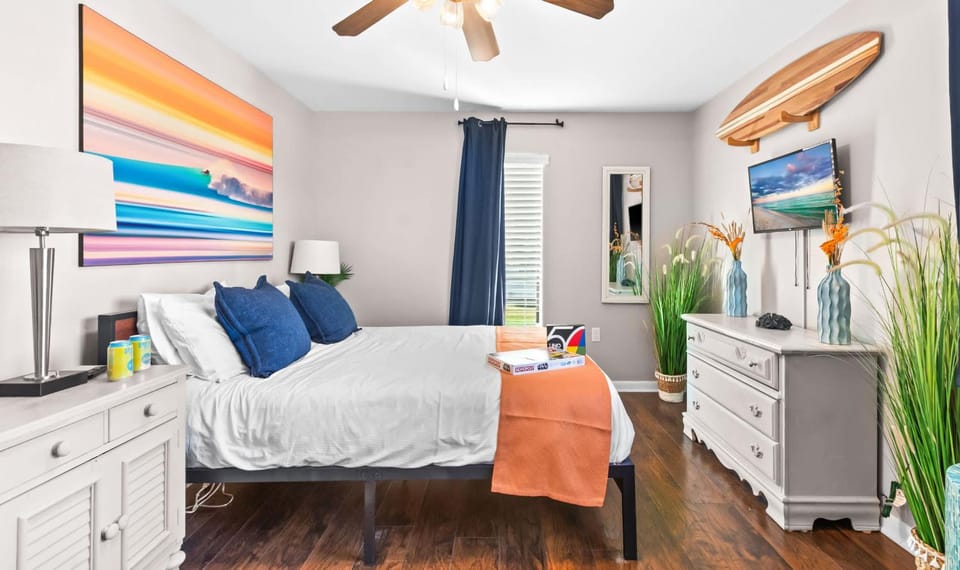 Orange Crush Cottage House in Miramar Beach