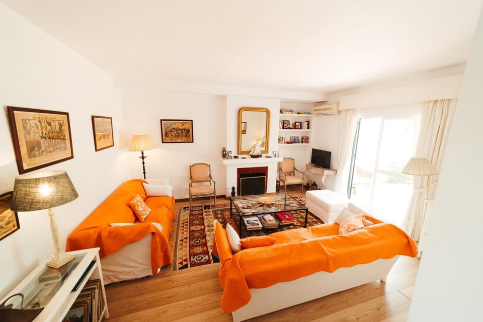 Communal lounge/ TV room, TV and multimedia, Living room