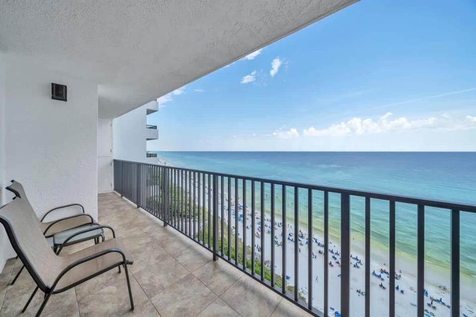 One Seagrove Place 1408 House in South Walton County