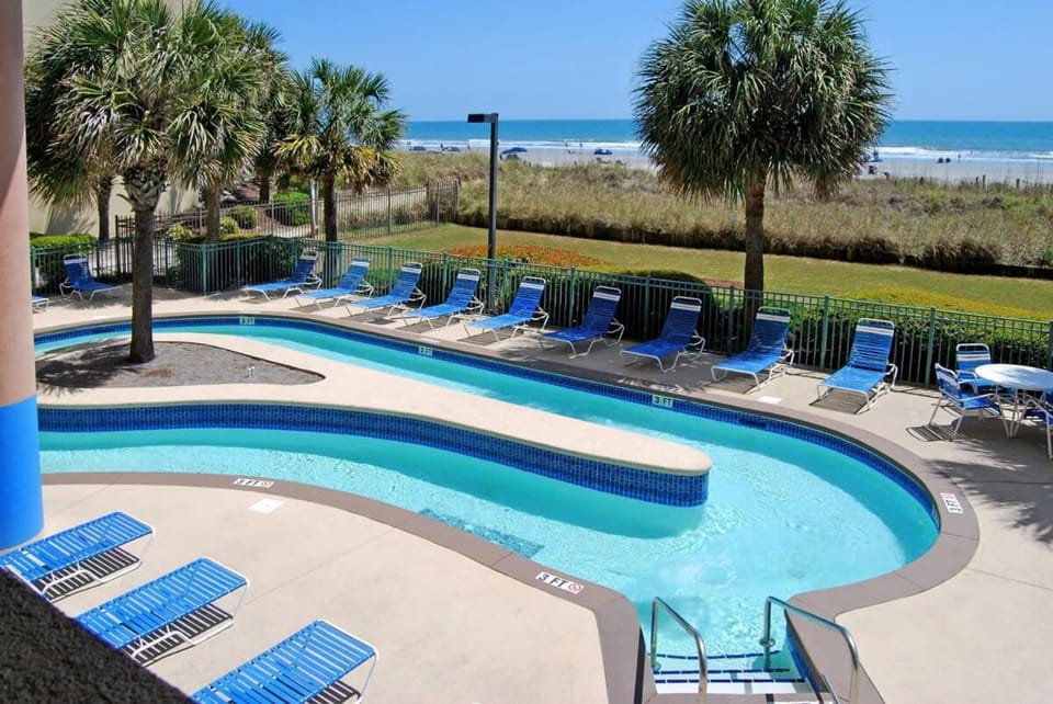 The Blue Dune Oceanfront Huge Balcony w Lazy River House in North Myrtle Beach