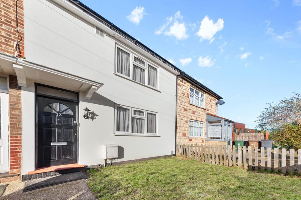 Flourish Apartments-Sutton-House Apartment in London