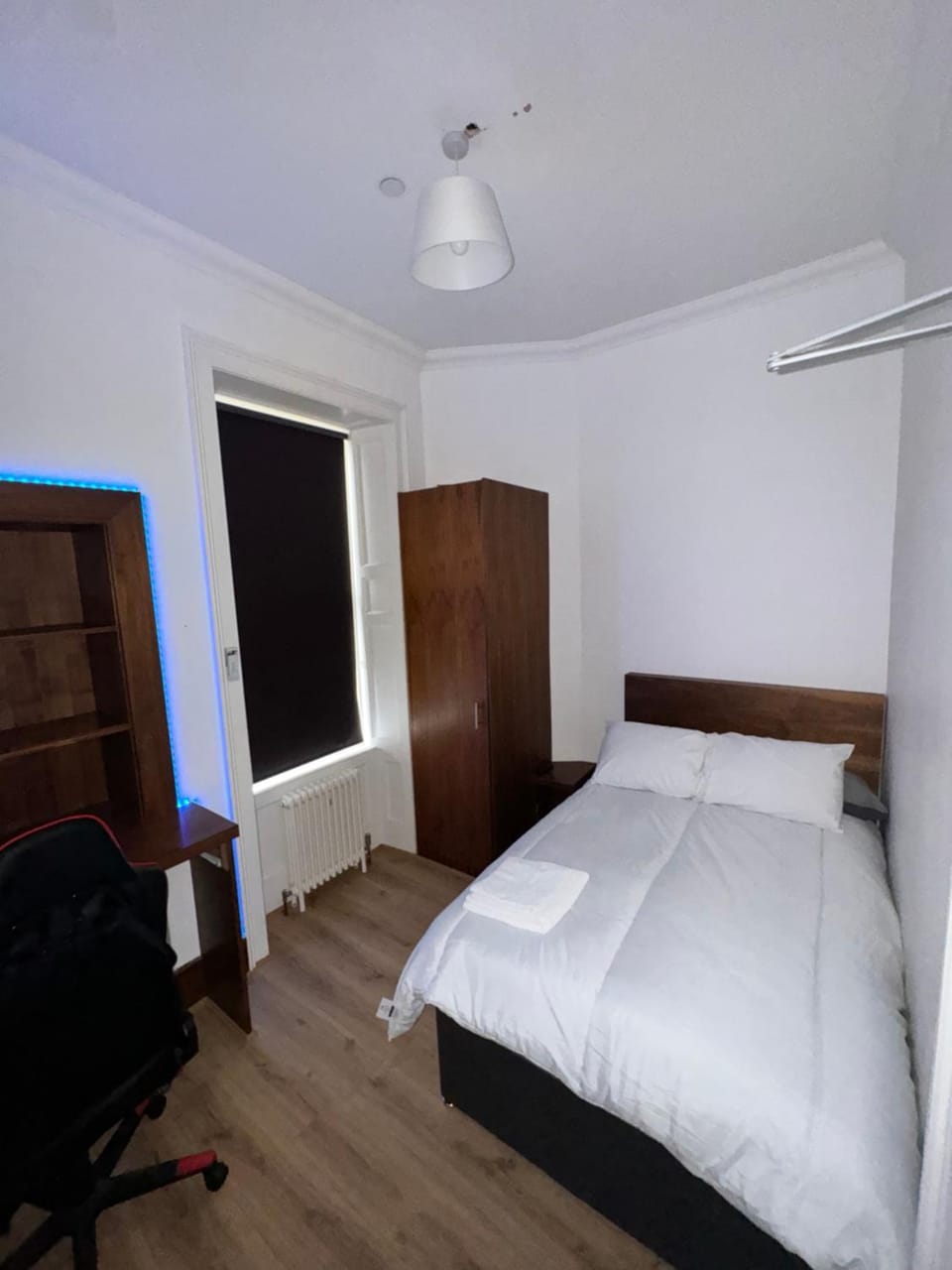 Cosy Double Room Vacation rental in Edinburgh